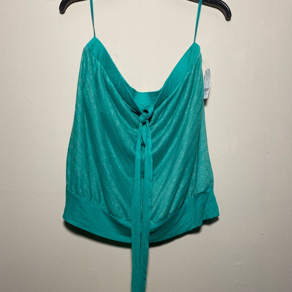 🎉SALE 3/$30🎉 New York and company tube top